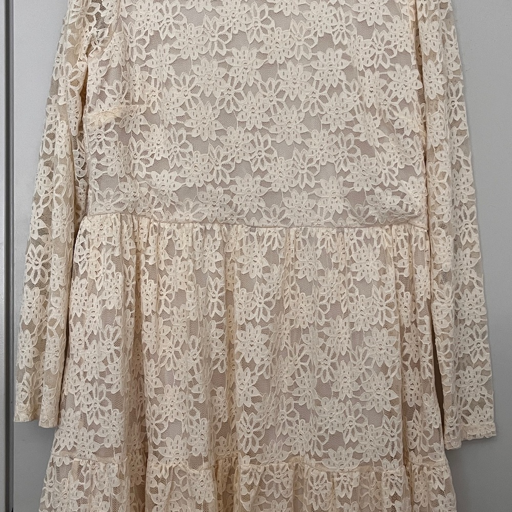 Molly Bracken Cream Floral Lace Top